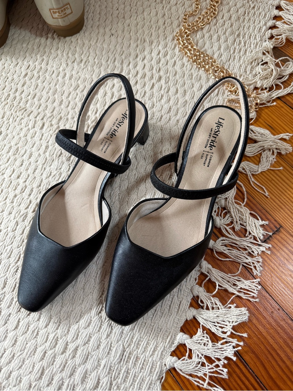 Life Stride Black Pointed-Toe Slingback Heels